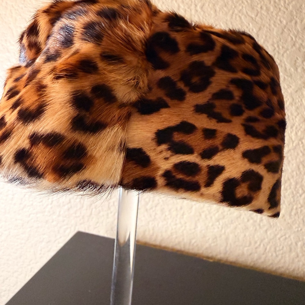 Betmar Elegant Black Hat - Picture 3 of 5